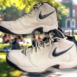 Men's Size 11 Vintage NIKE Overplay V 5 White & Navy Blue Sneakers EUC dsss